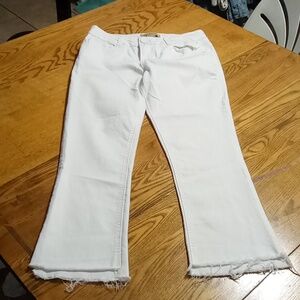 DEMOCRACY Jeans Womens 6 WHITE DENIM Preowned UPSTART KICK FLARE FLARED Used